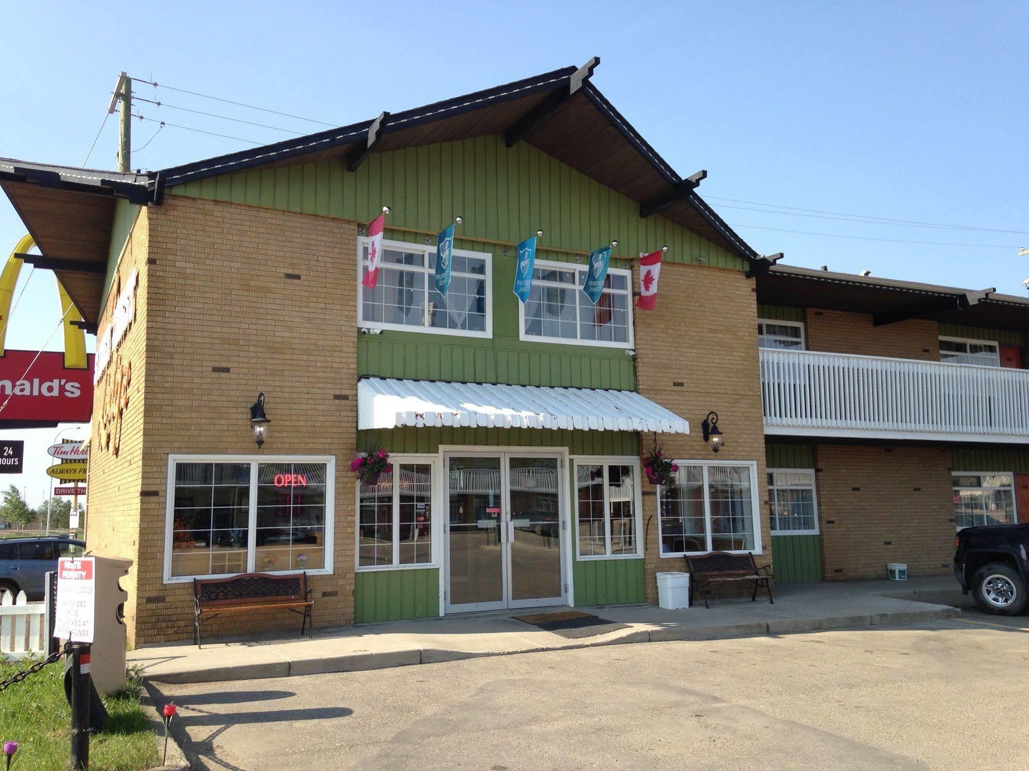 Silver Crest Lodge Grande Prairie Bagian luar foto