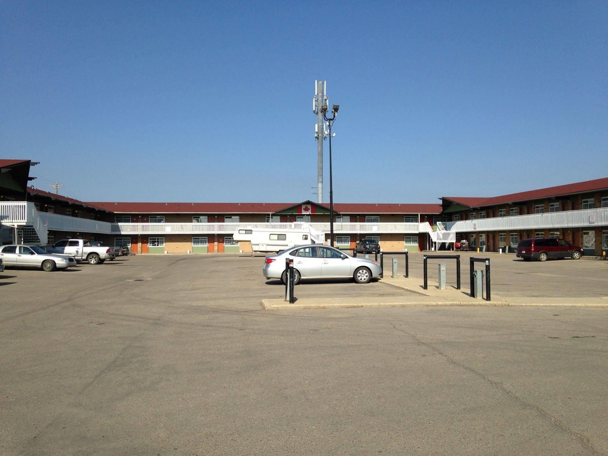 Silver Crest Lodge Grande Prairie Bagian luar foto
